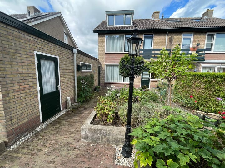 Foto 2 van Zocherstraat 15