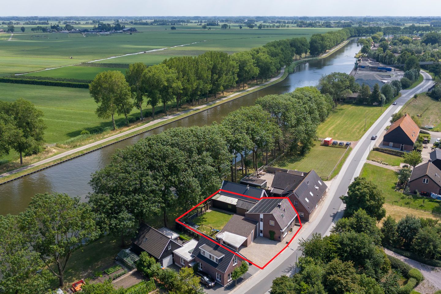 Foto 5 van Bazeldijk 57