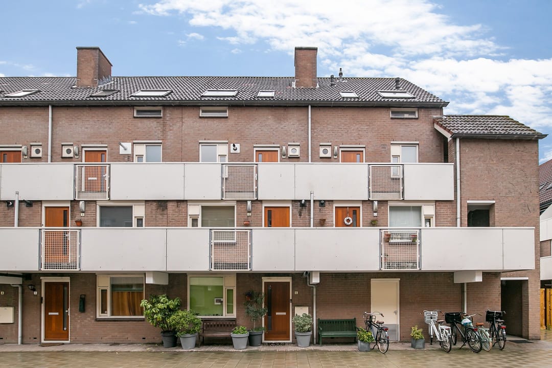 Photo 1 of Thomsonstraat 19