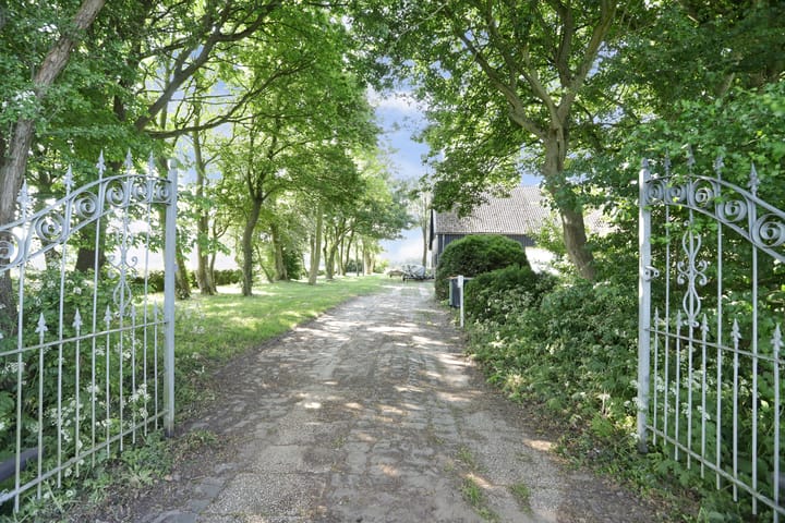 Photo 4 of Zuiddijkweg 4