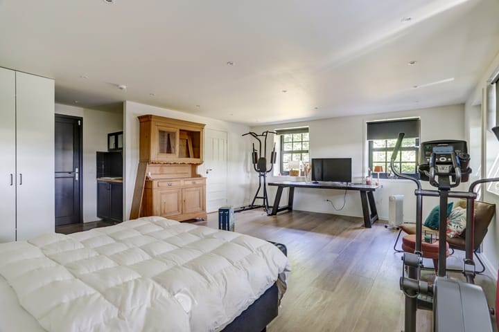 Photo 32 of Zuiddijkweg 4