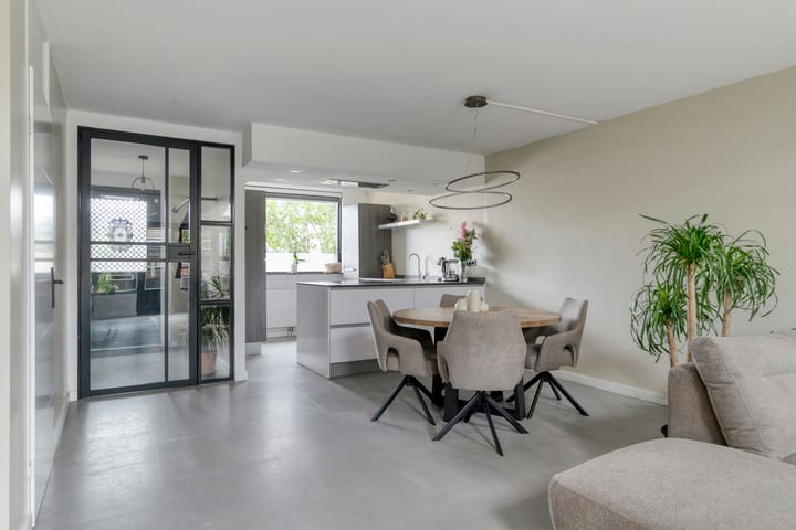 Foto 3 van Vrouwenrecht 32