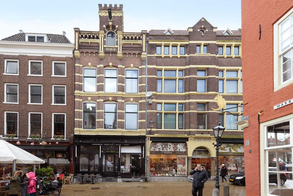 Foto 1 van Markt 1-B