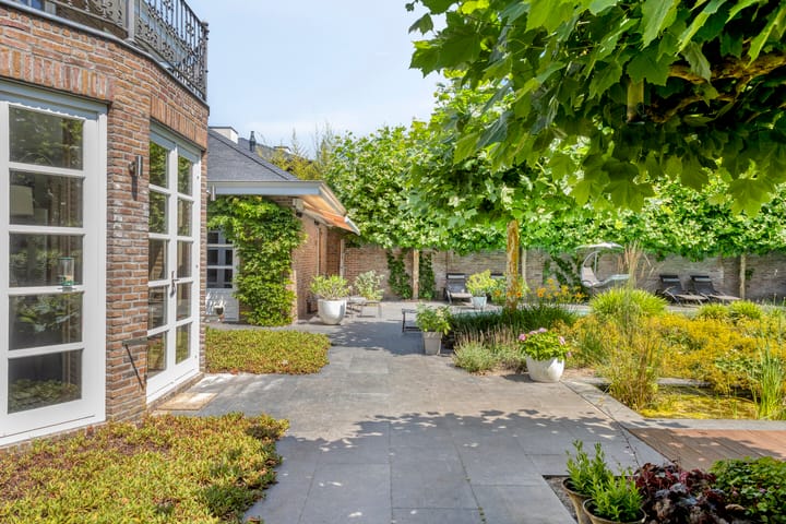 Foto 38 van Constantijnlaan 13