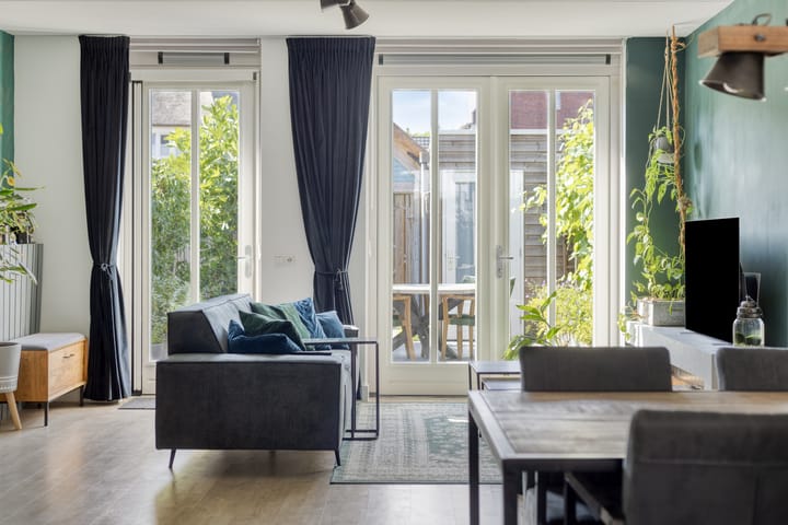 Foto 4 van Zwartbont 16