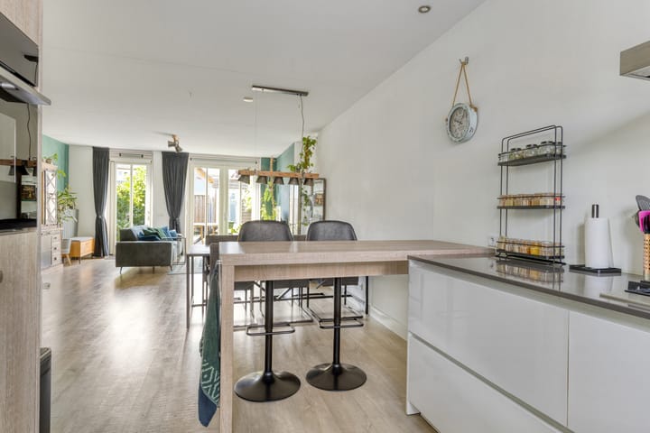 Foto 10 van Zwartbont 16