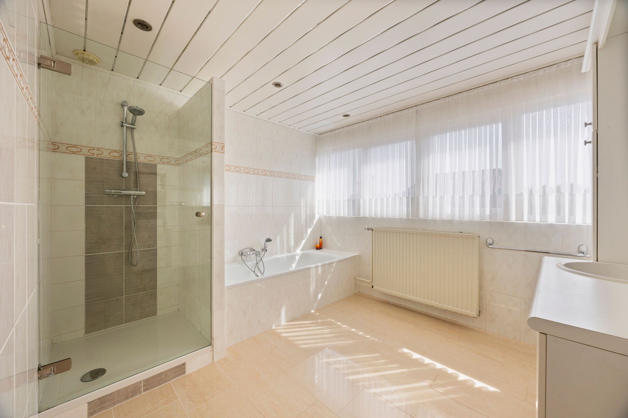 Foto 33 van Bennebroekweg 11