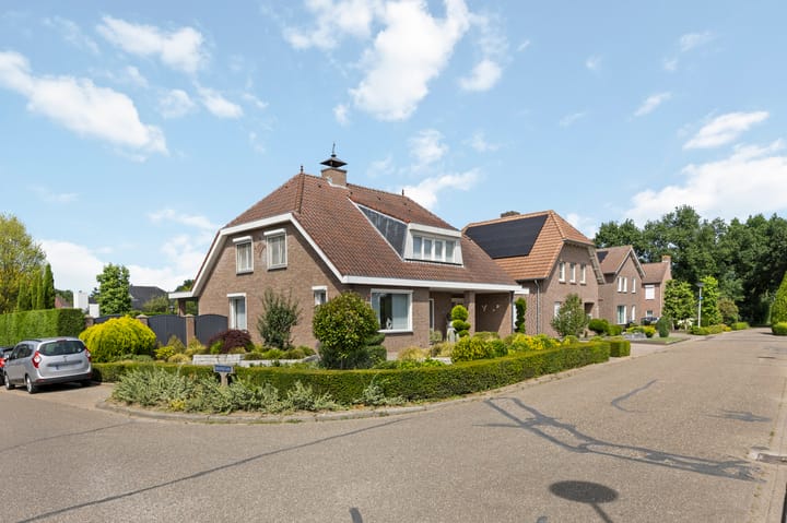 Foto 45 van Bennebroekweg 11