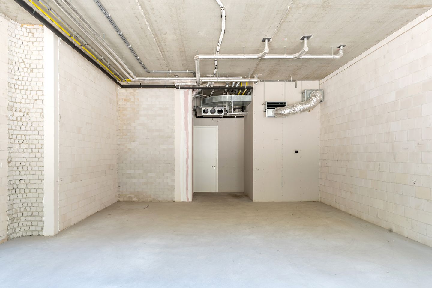 Bekijk foto 3 van Van Vollenhovenstraat 40