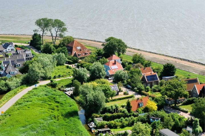 Uitdammer Dorpsstraat 7 A