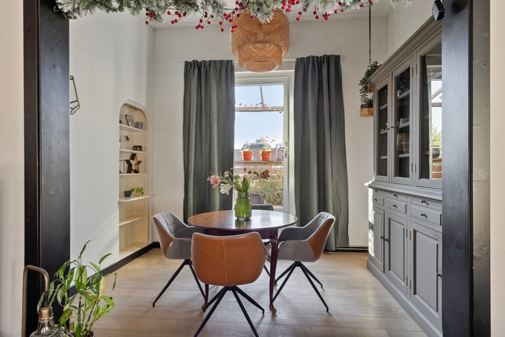 Photo 18 of Wilhelminastraat 6