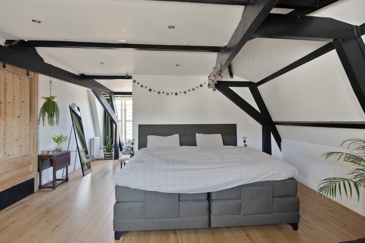 Photo 21 of Wilhelminastraat 6