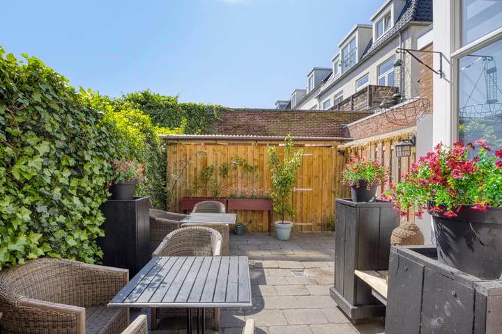 Photo 27 of Wilhelminastraat 6