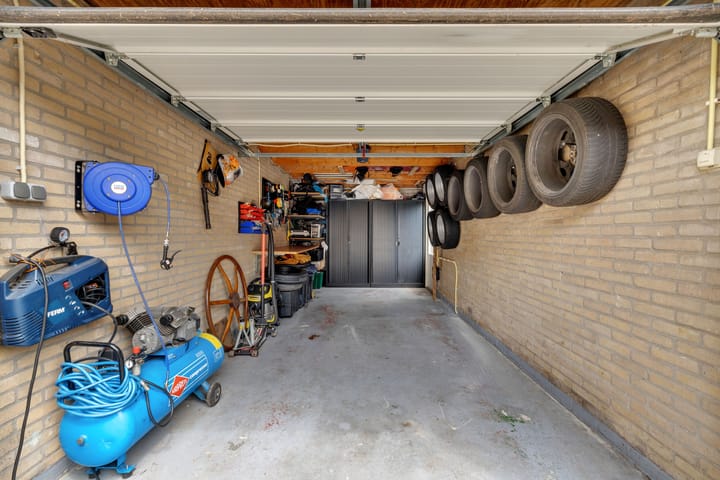 Photo 28 of Buitenhof 23