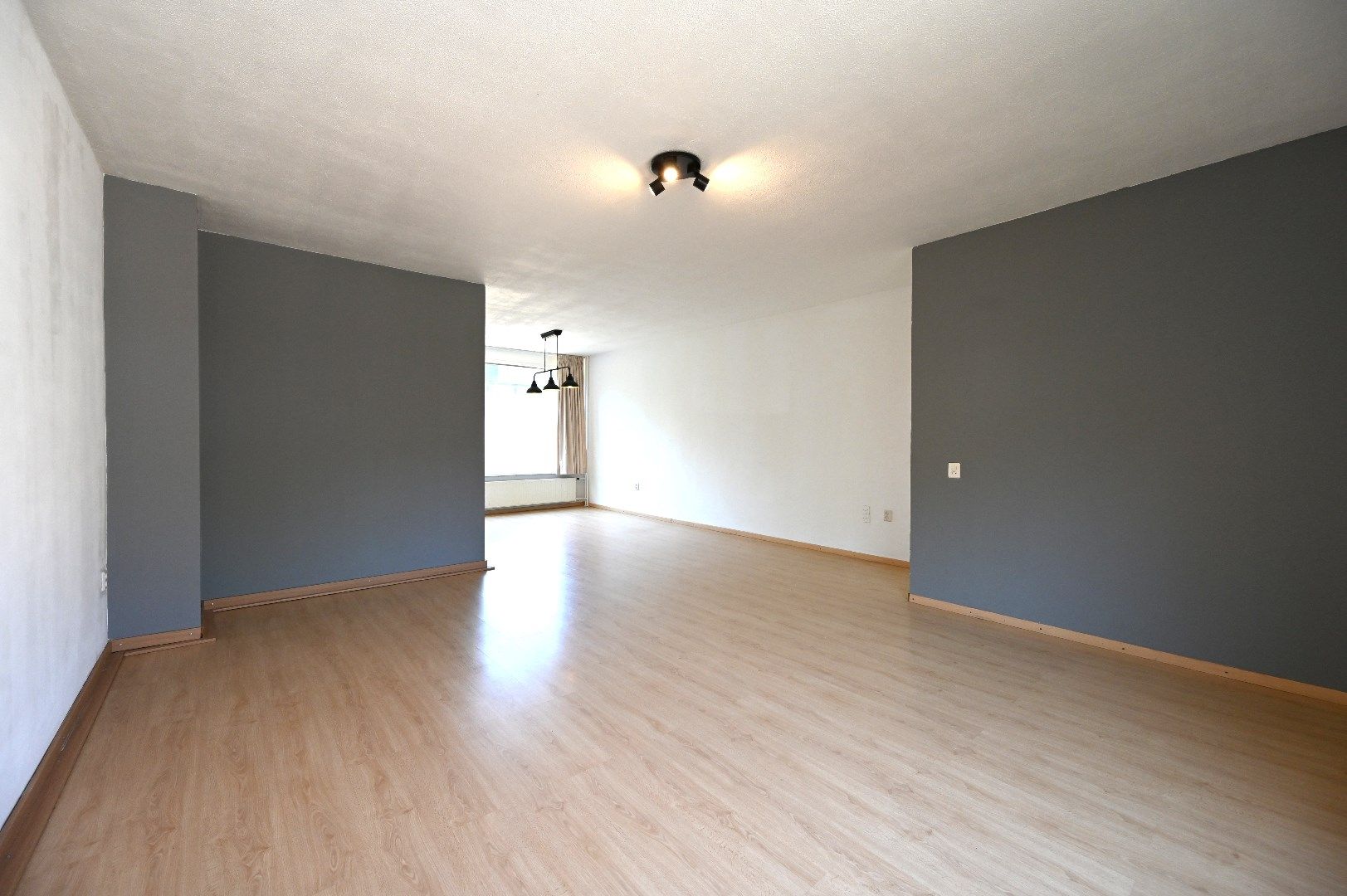 Photo 9 of Hubertusstraat 3