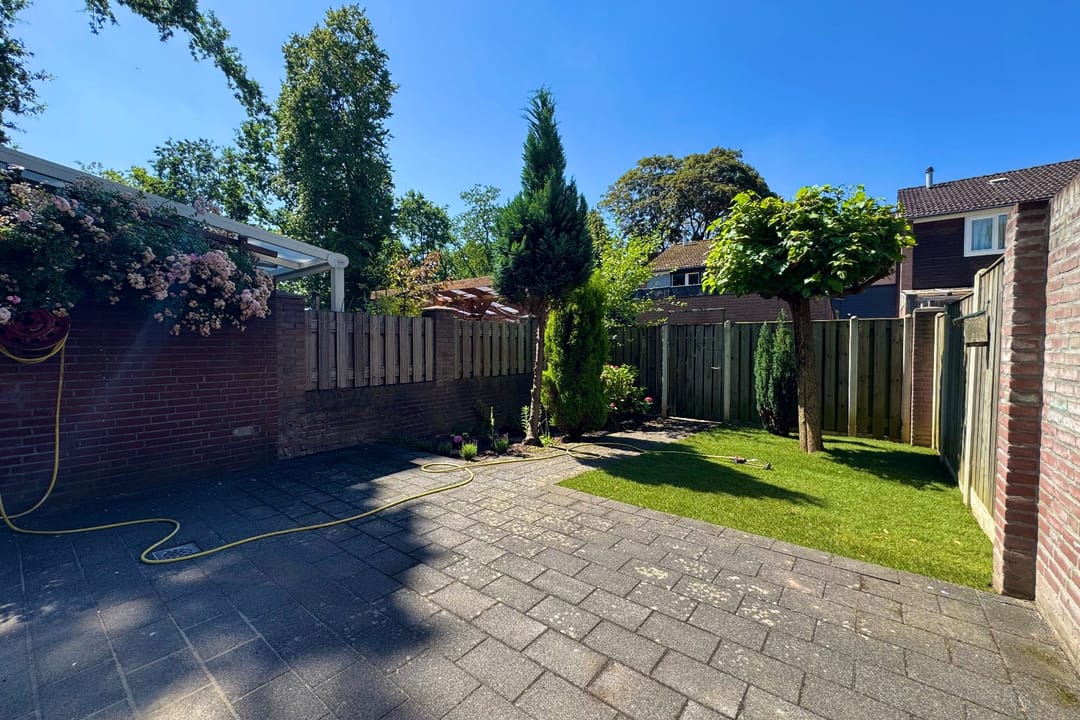 Photo 43 of Hubertusstraat 3