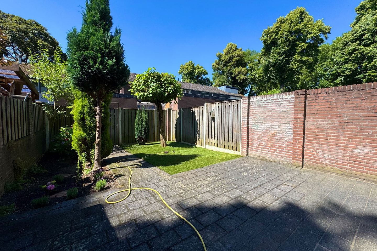 Photo 44 of Hubertusstraat 3