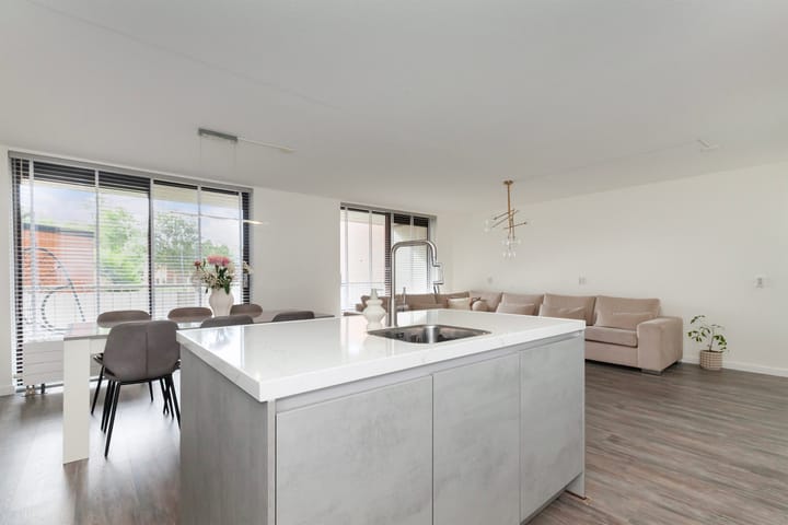 Foto 14 van Dr Wibautplein 146