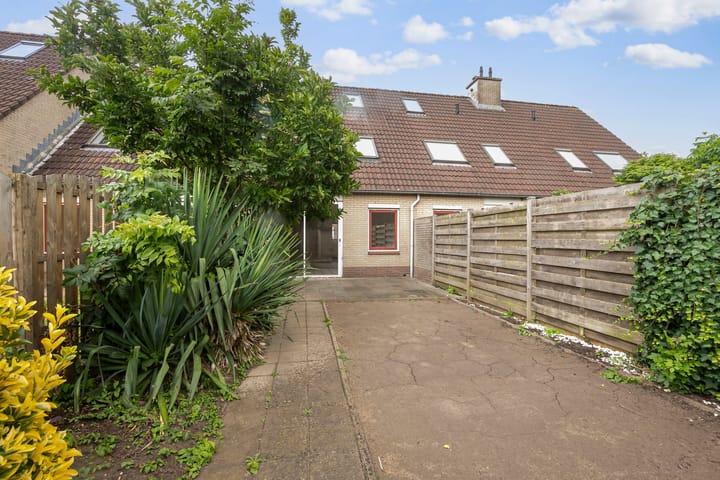 Foto 2 van Hallsteinstraat 59