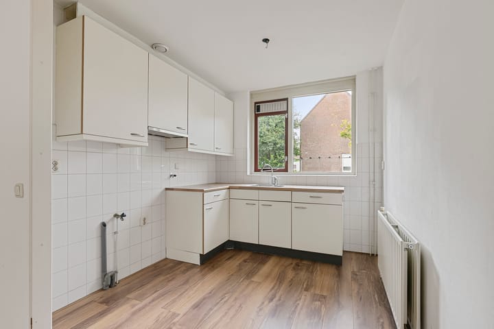 Foto 4 van Hallsteinstraat 59