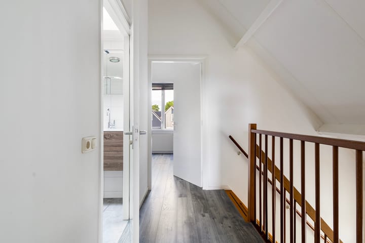 Foto 28 van Warring 65