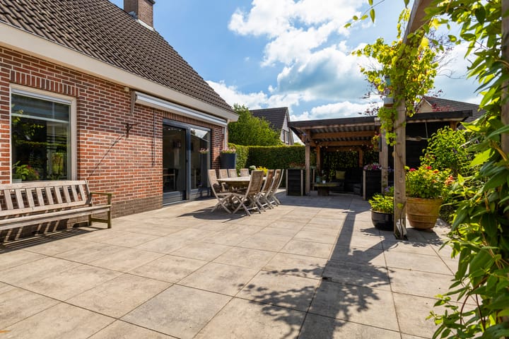 Foto 45 van Warring 65