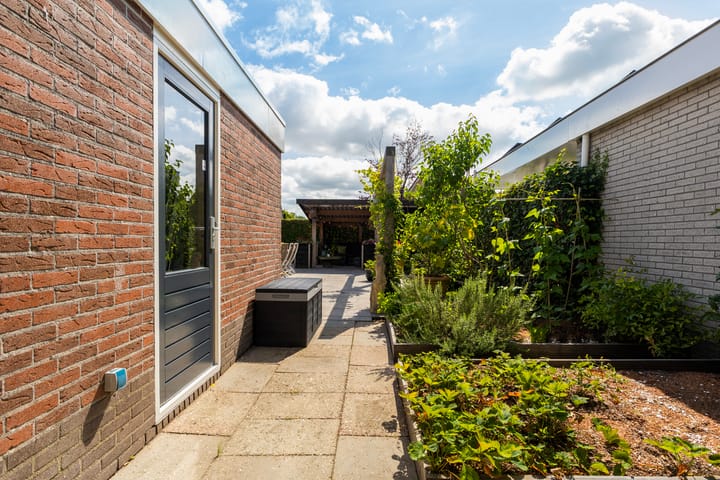 Foto 57 van Warring 65