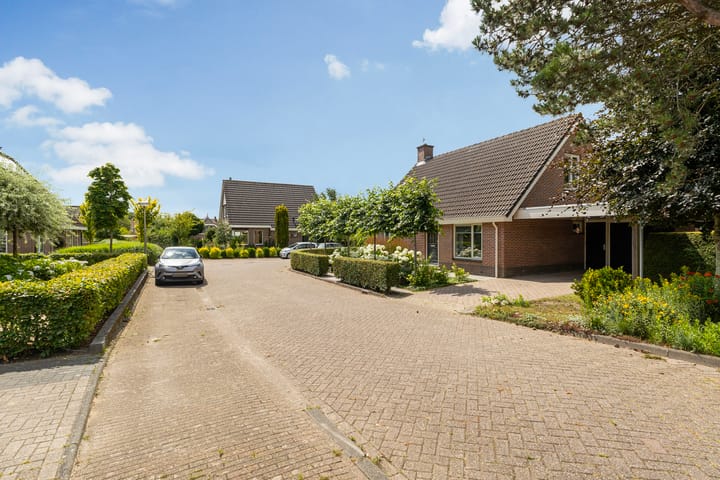 Foto 62 van Warring 65