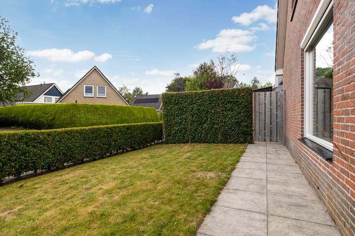 Foto 65 van Warring 65