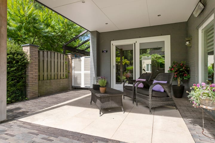 Foto 15 van 2e Vijverstraat 7