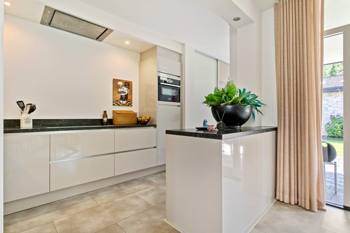 Foto 22 van 2e Vijverstraat 7