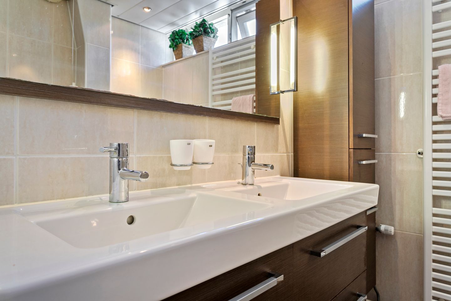 Photo 34 of 2e Vijverstraat 7