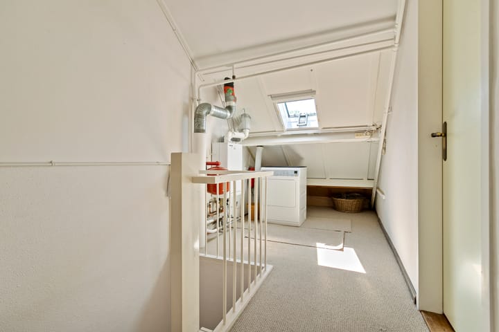 Foto 40 van 2e Vijverstraat 7