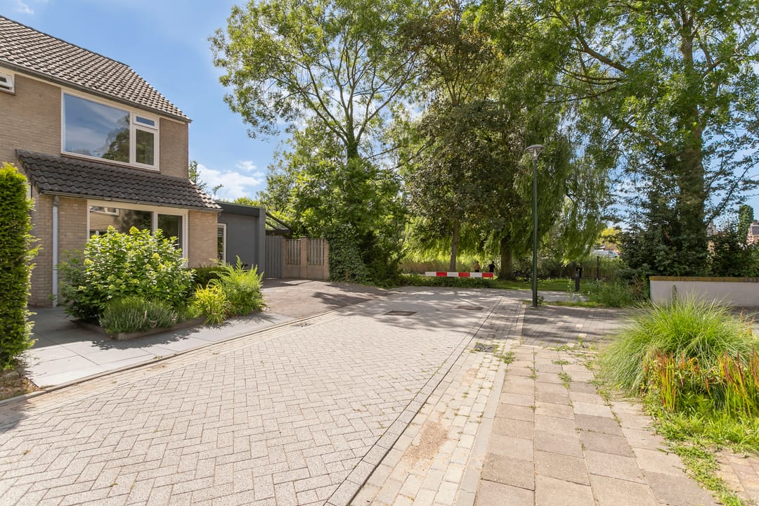 Photo 43 of 2e Vijverstraat 7