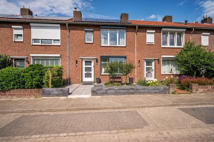 Foto 64 van Schwarzenbergstraat 13