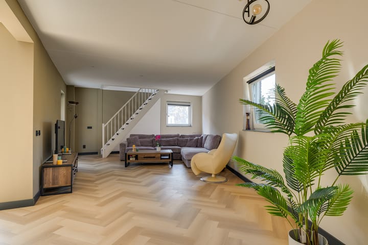 Photo 8 of Alikruiksingel 4