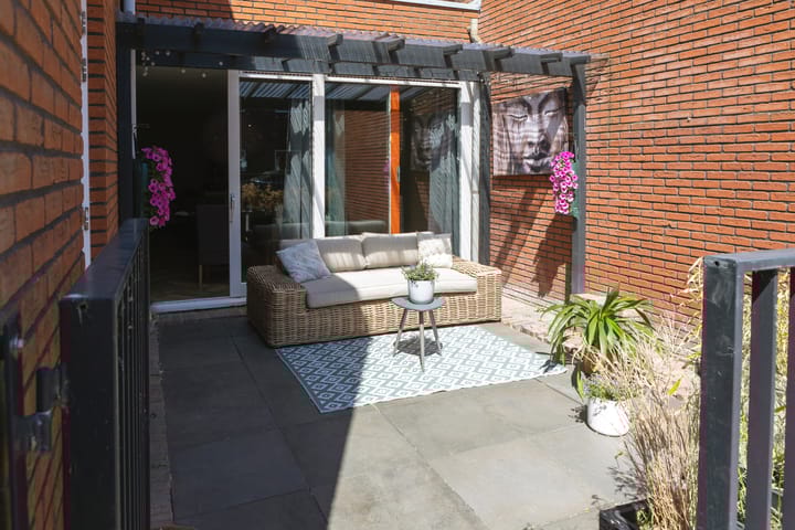 Photo 11 of Alikruiksingel 4