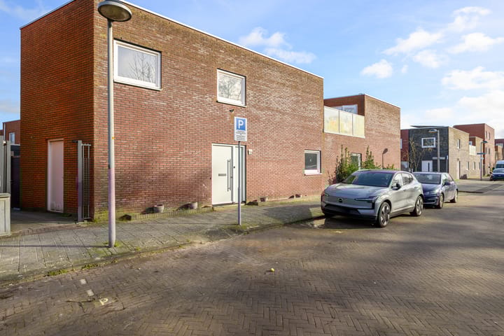 Photo 22 of Alikruiksingel 4