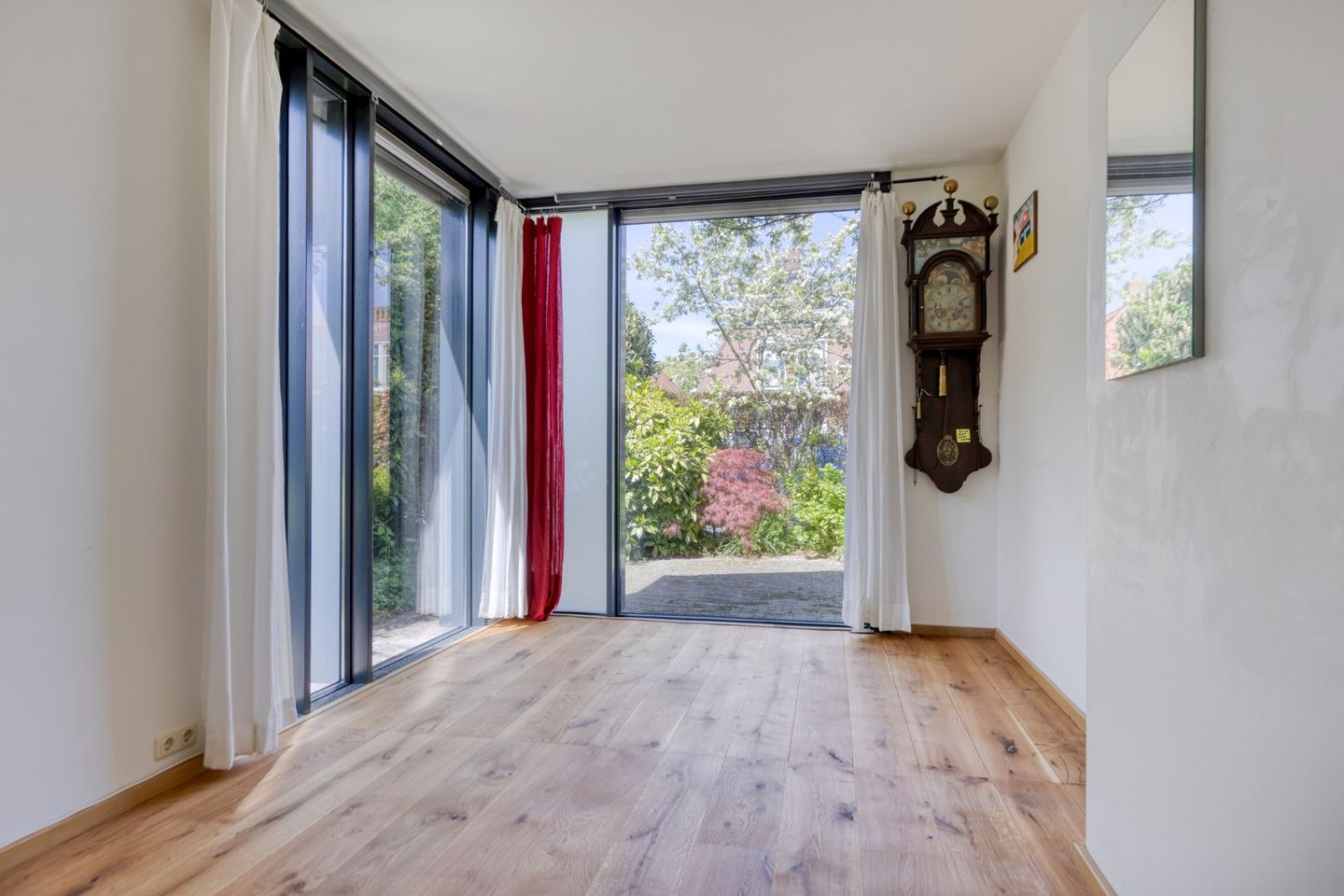 Photo 20 of Hofstraat 2