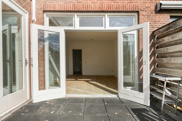 Foto 11 van Jan van Scorelstraat 164-A