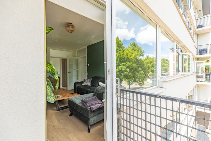 Foto 20 van Jacob van Ruijsdaelstraat 52-A