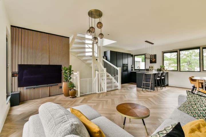 Photo 10 of Wolbrantskerkweg 59