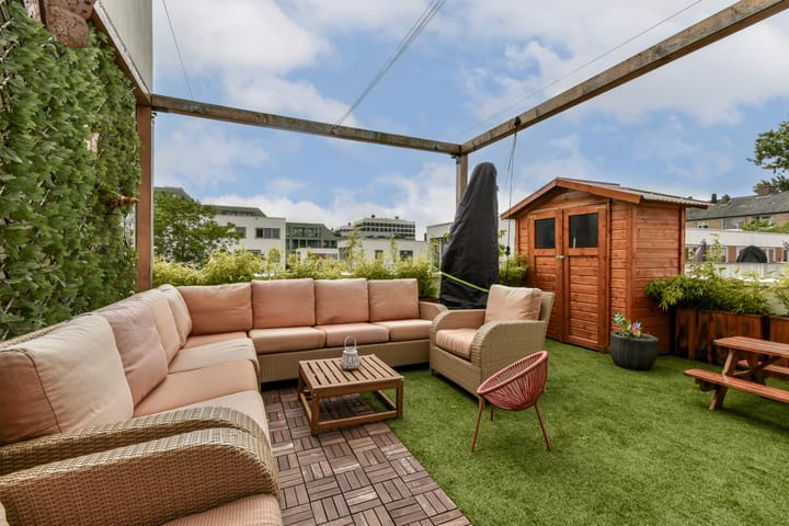 Photo 17 of Wolbrantskerkweg 59