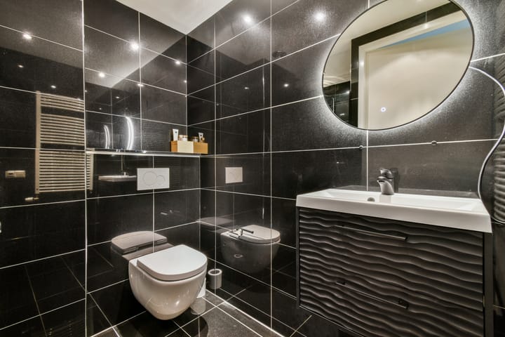 Photo 21 of Wolbrantskerkweg 59