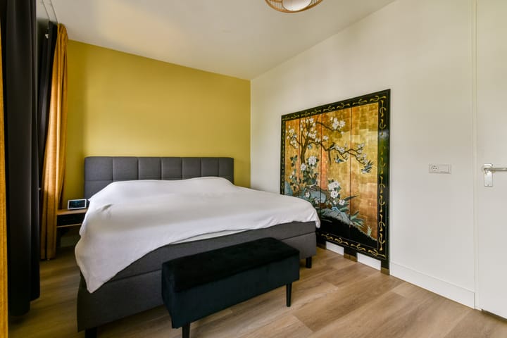 Photo 26 of Wolbrantskerkweg 59