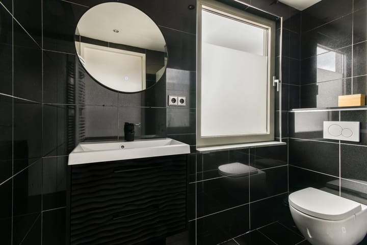 Photo 29 of Wolbrantskerkweg 59