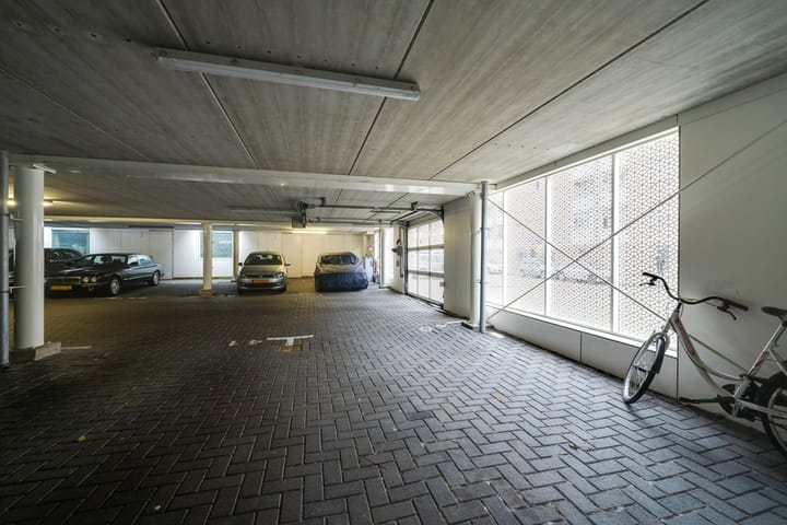 Photo 42 of Wolbrantskerkweg 59