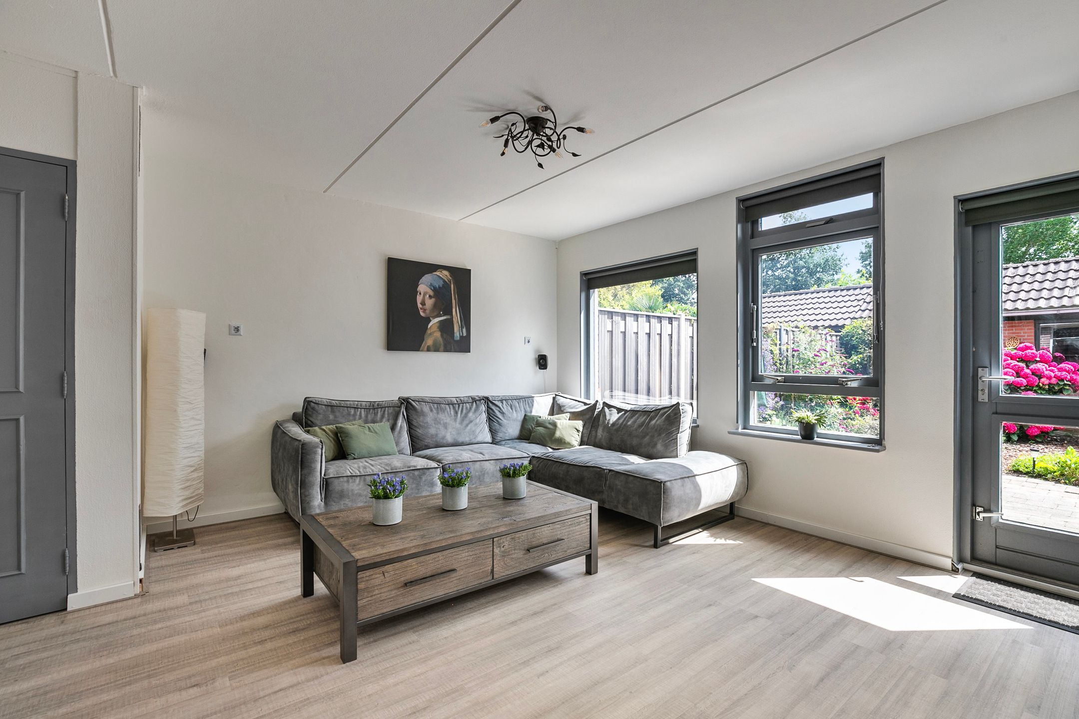 Photo 12 of Gouwe 24