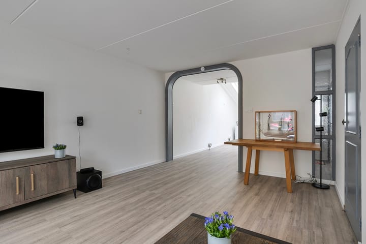 Foto 14 van Gouwe 24