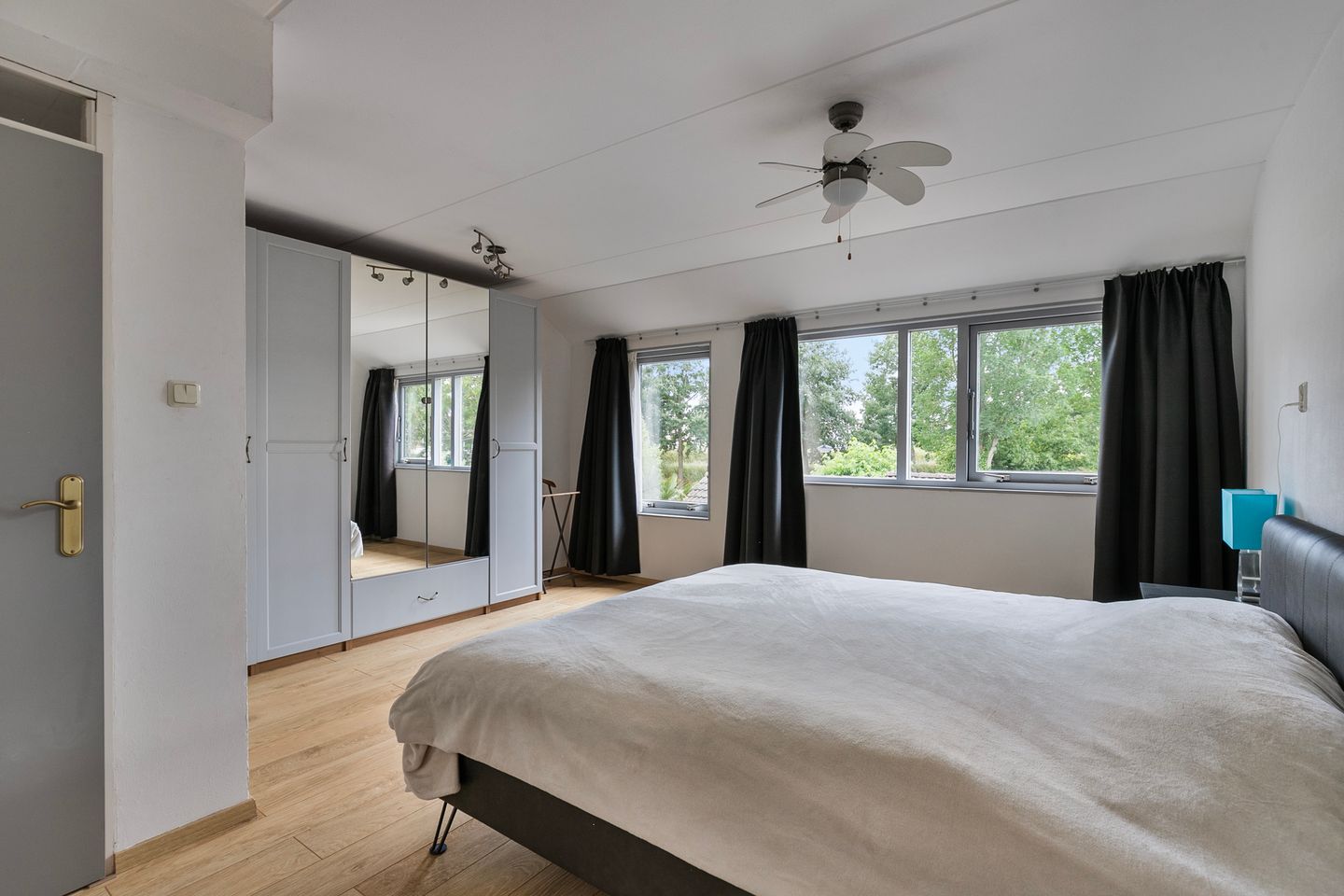 Photo 20 of Gouwe 24